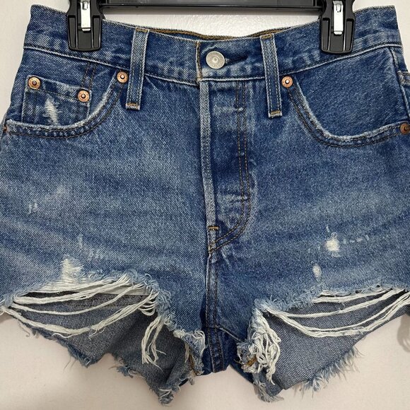 Levi's 501 Original Fit High Rise Women's Shorts - Picture 1 of 2